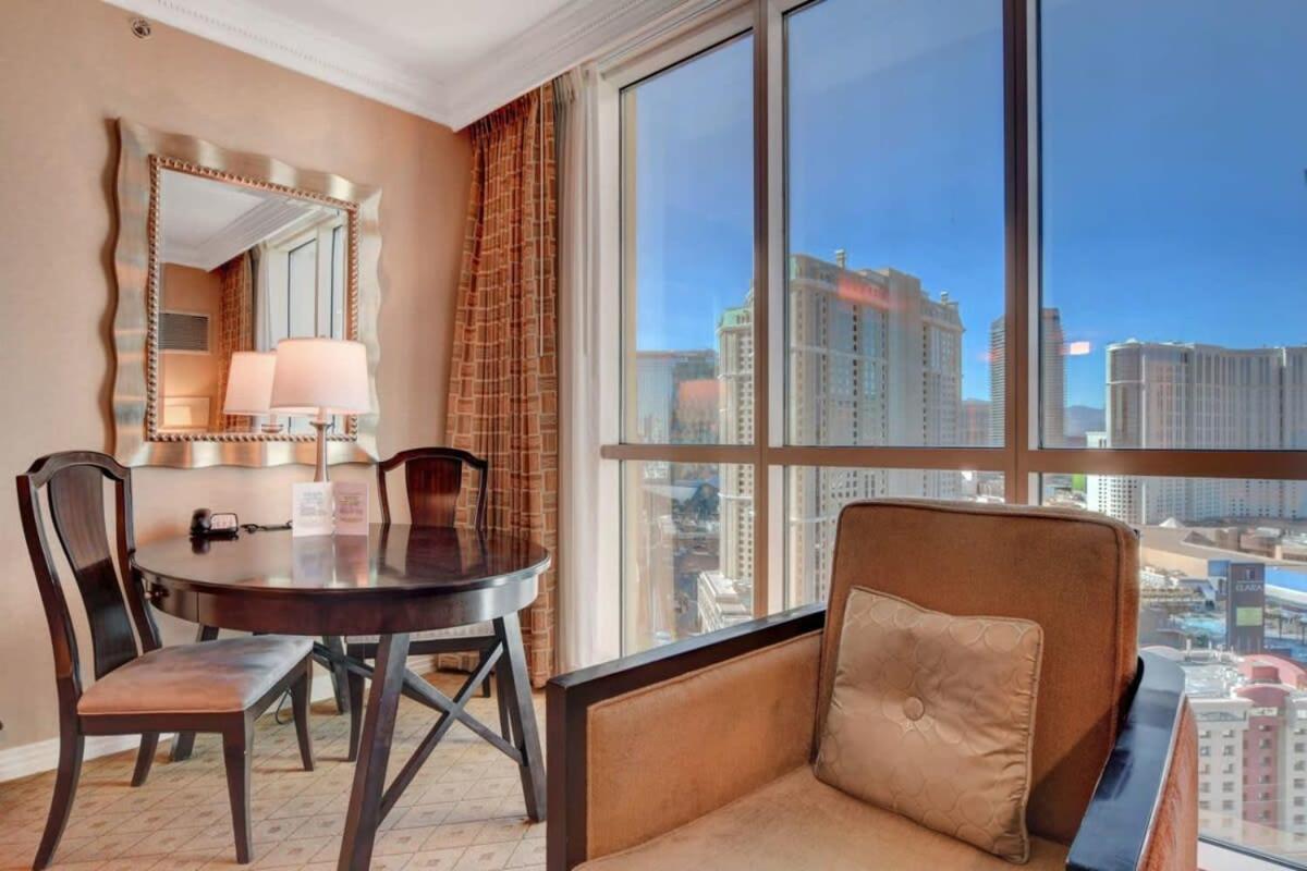 Mgm Signature-21-703 Strip View Jacuzzi Studio ลาสเวกัส ภายนอก รูปภาพ