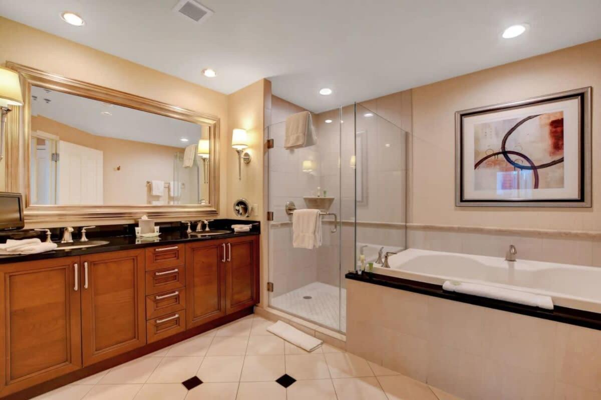 Mgm Signature-21-703 Strip View Jacuzzi Studio ลาสเวกัส ภายนอก รูปภาพ