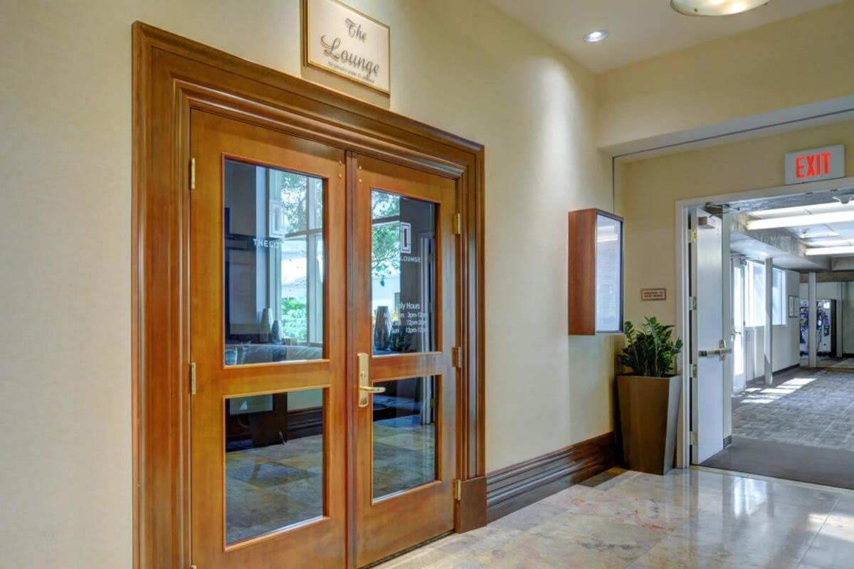 Mgm Signature-21-703 Strip View Jacuzzi Studio ลาสเวกัส ภายนอก รูปภาพ