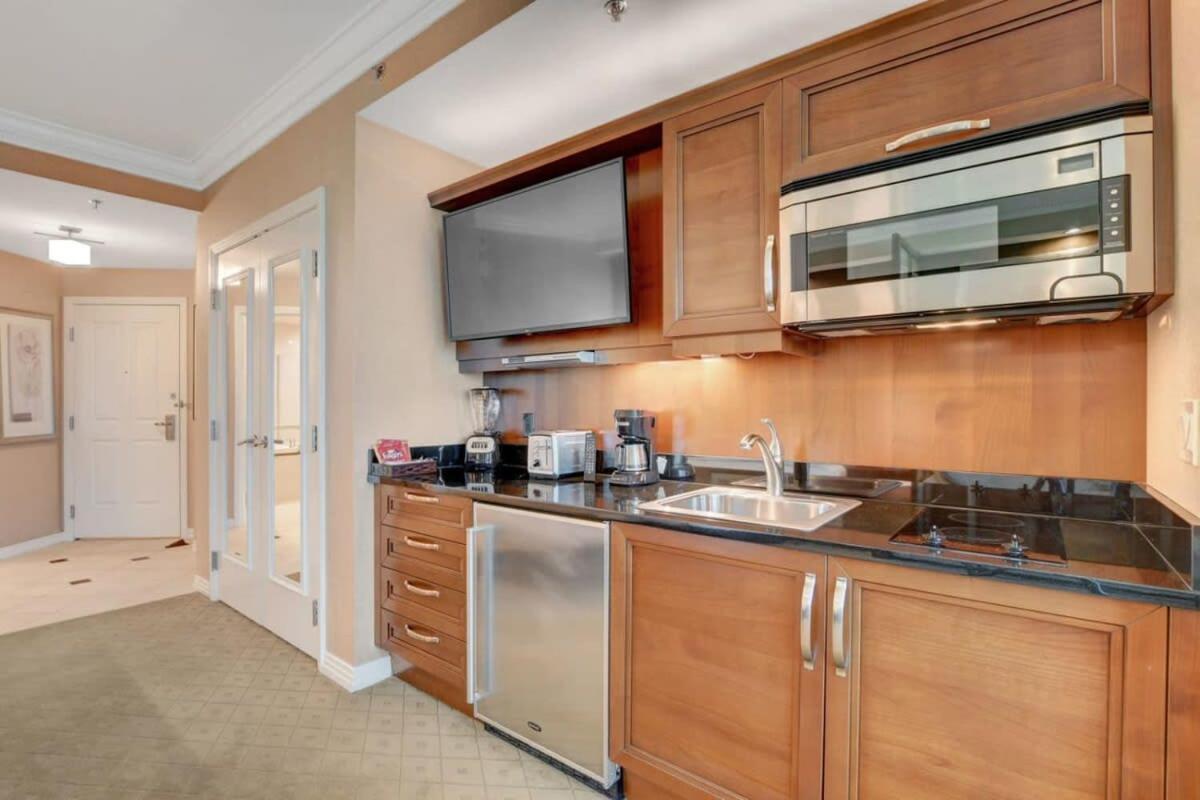 Mgm Signature-21-703 Strip View Jacuzzi Studio ลาสเวกัส ภายนอก รูปภาพ