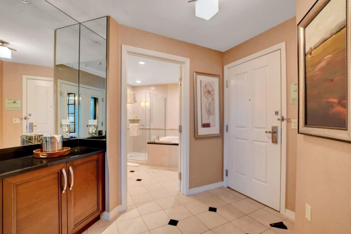 Mgm Signature-21-703 Strip View Jacuzzi Studio ลาสเวกัส ภายนอก รูปภาพ