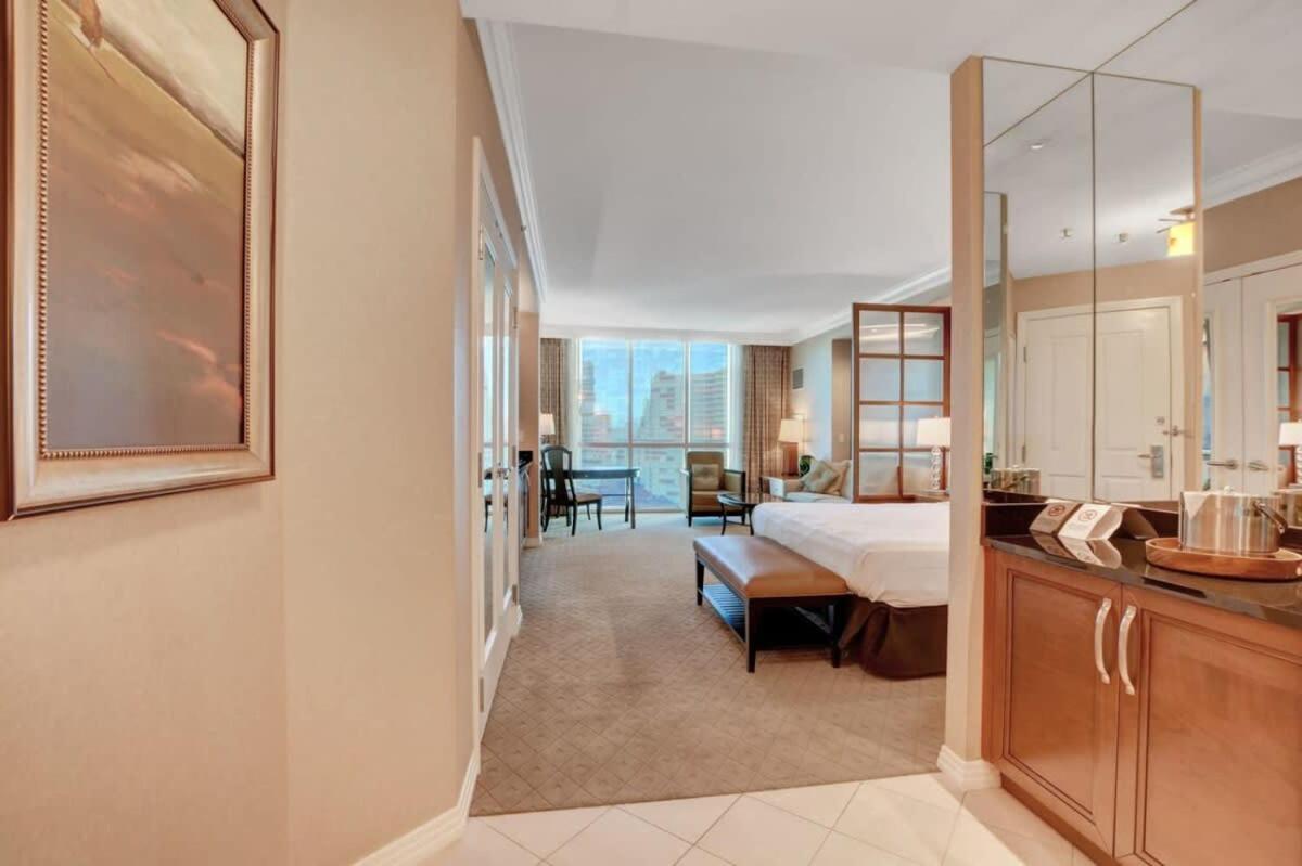 Mgm Signature-21-703 Strip View Jacuzzi Studio ลาสเวกัส ภายนอก รูปภาพ